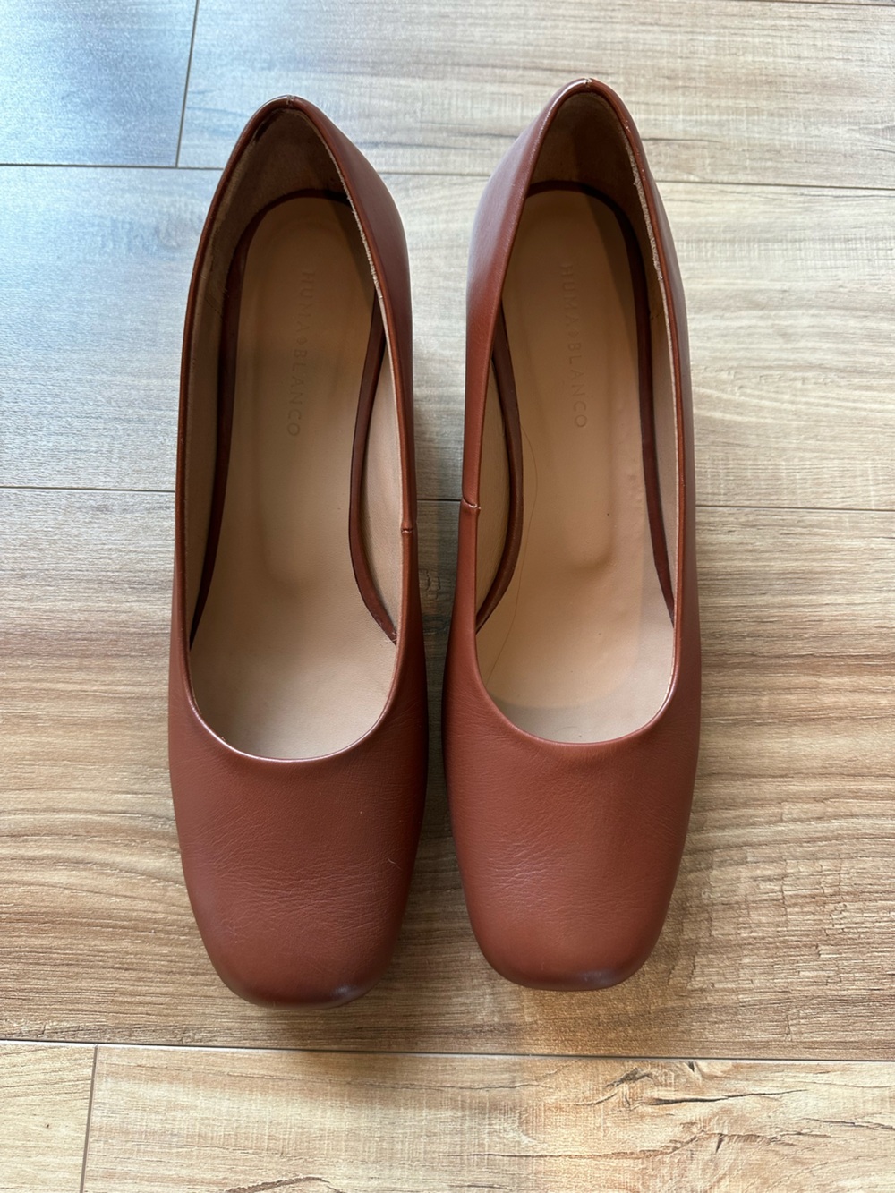 FORTRESS OF INCA with Huma Blanco Luisa Low Heel in Cinnamon